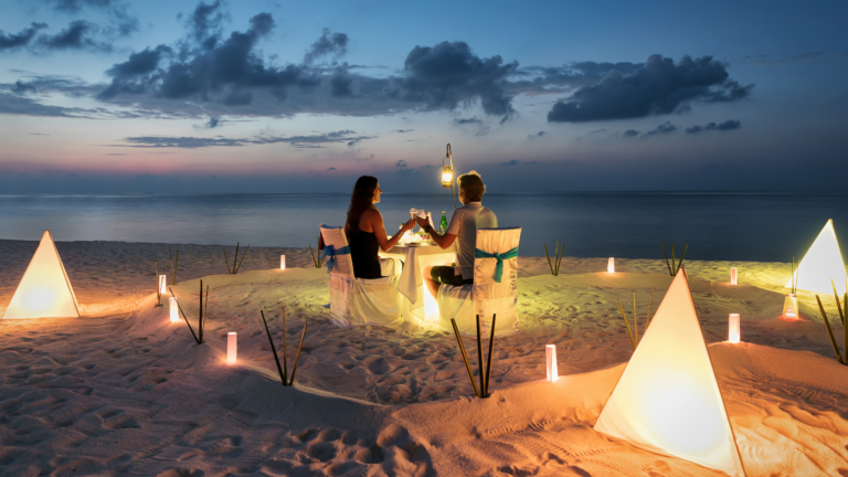 What are the best romantic experiences in Australia?